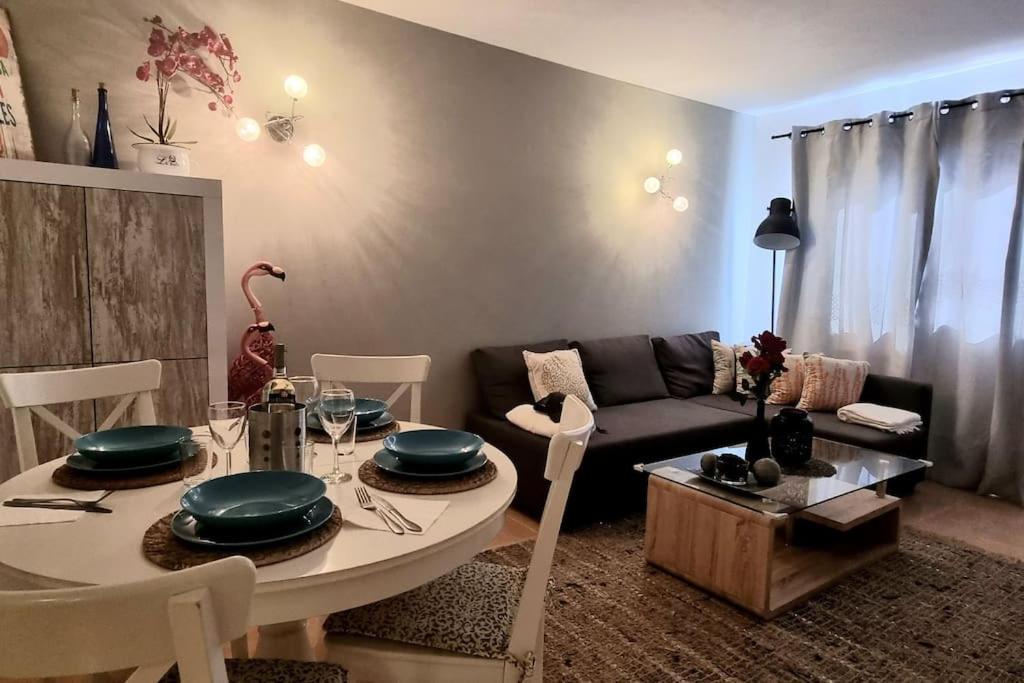 Appartamento Frangipani Con Terrazza E Piscina Corralejo Exteriör bild